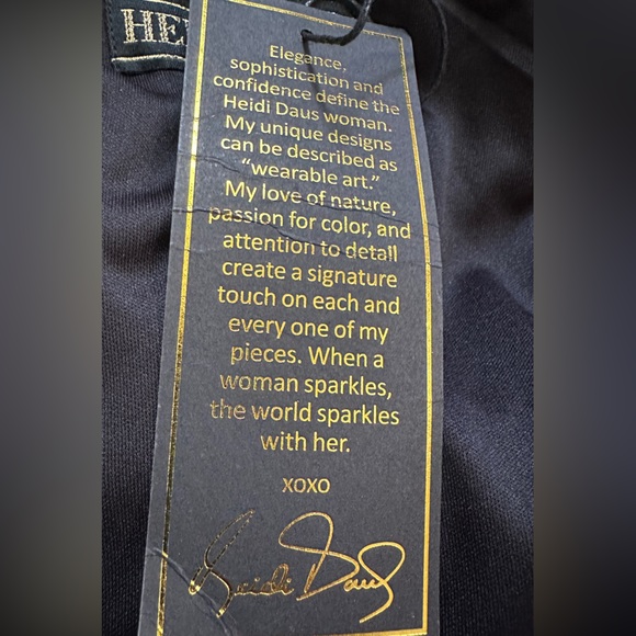 Heidi Daus Sequined Sirt - Picture 7 of 8